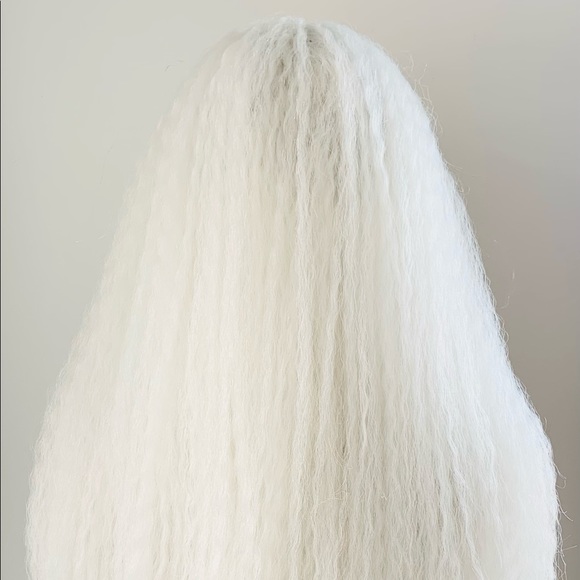 Long White Lace Front Synthetic Wig for Events or Cosplay - Picture 12 of 13